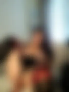 HOTWIFEVenessa69's Live Sex Cam Show