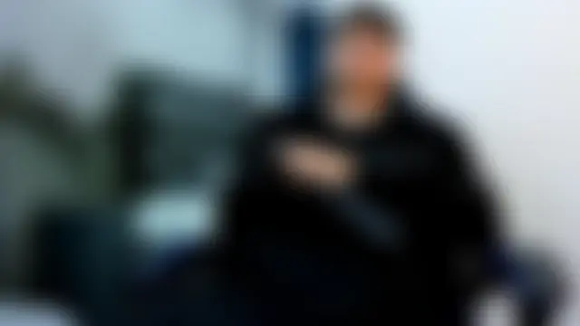 roan_birkin's Live XXX Chat