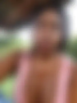 HanaThompson's Webcam Show