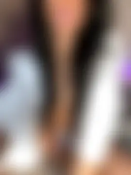 Miaaa95's Live Sex Cam Show