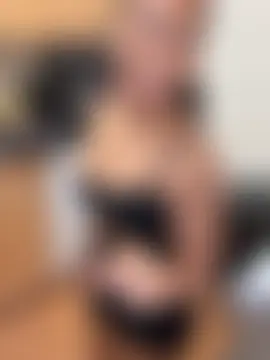 azaraxxxamor's Live Sex Cam Show