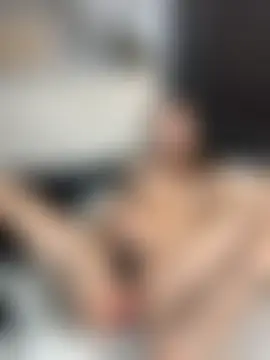 SweetieSinXXX's Webcam Show