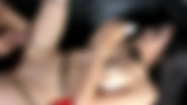 Soffy_sexzone18's Live Sex Cam Show