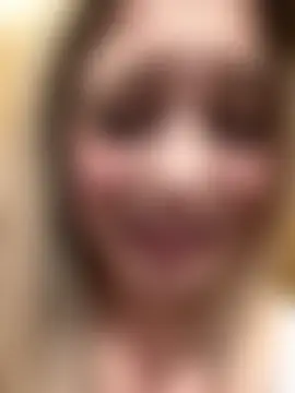 CherryAuroraa's Webcam Show