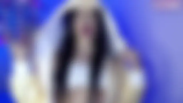 Seelenaa-2's Live Sex Cam Show