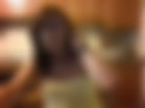 Tiabet's Live Sex Cam Show