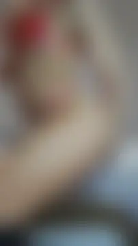 biondinaone's Live Sex Cam Show