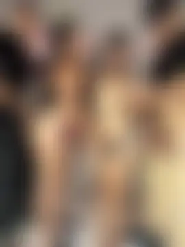 royalgirls_x's Webcam Show