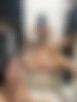 royalgirls_x's Live Sex Cam Show