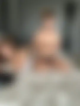 Nura_n_Sarah's Live Sex Cam Show