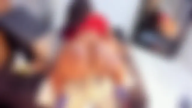 LauraSaenz01's Webcam Show