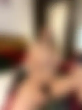 madamlillyrose's Live Sex Cam Show