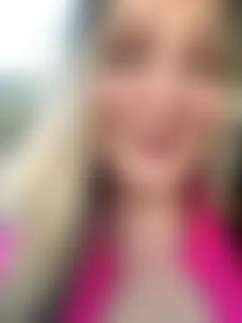 Mona_Plus' Live Sex Cam Show