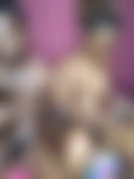 BrownRoxxane6's Webcam Show