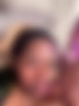 BigFineSelena's Webcam Show