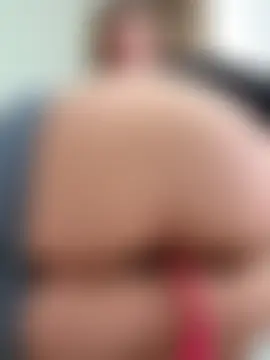 curvyflawless' Live Sex Cam Show