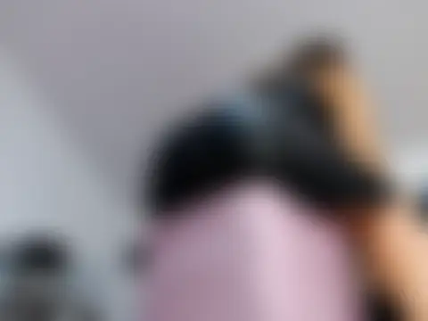 ladywithbigass' Webcam Show