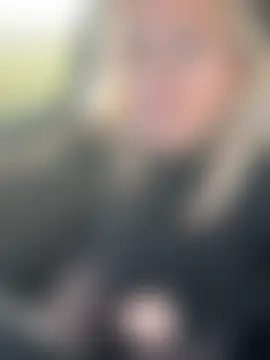 RebeccaSquirtsXXX's Live Sex Cam Show