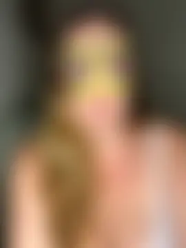 largeboobies30's Webcam Show