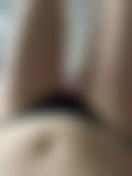 JuicyGamess' Live Sex Cam Show