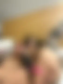 PichyPrettyPussy's Live Sex Cam Show