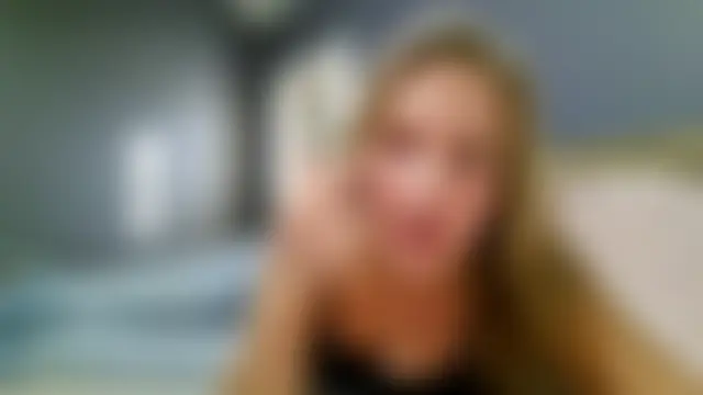 Lisaisluscious' Live Sex Cam Show