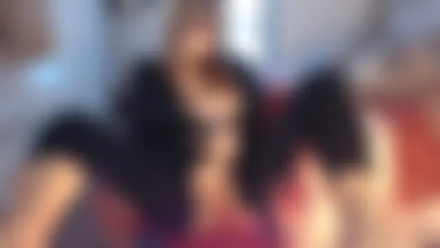 lulu_italy's Live Sex Cam Show