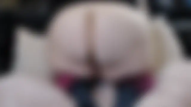 Juicy_Julie469's Webcam Show