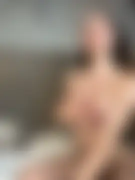 SweetieSinXXX's Live Sex Cam Show