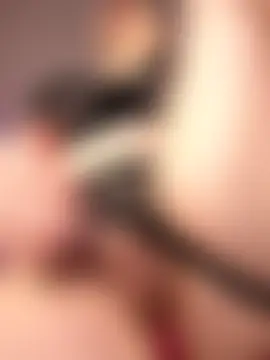 HugeBoobsAlice's Webcam Show