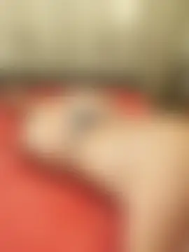 Faidraishere's Live Sex Cam Show