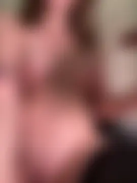 LoraaDoll's Live Sex Cam Show