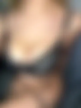 lovesgirl0's Live Sex Cam Show