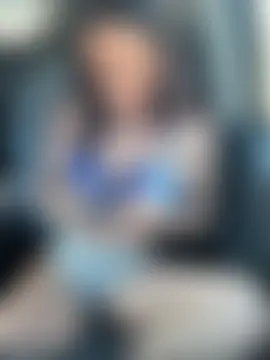 YourQueen18's Live Sex Cam Show