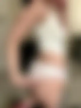 CreamedKitten's Webcam Show