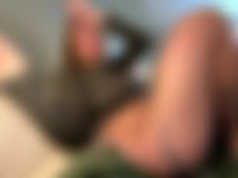 chloetease's Webcam Show