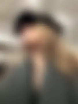 LoraaDoll's Live Sex Cam Show