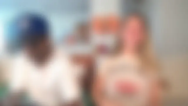 boomboomr00m's Webcam Show