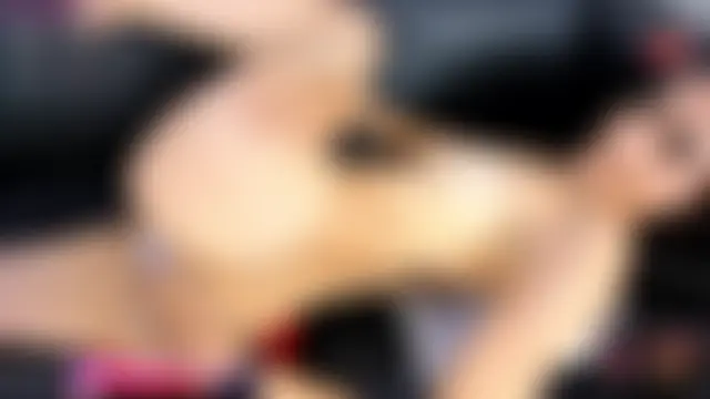 Soffy_sexzone18's Live Sex Cam Show