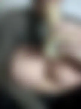 sexyguenda's Live Sex Cam Show