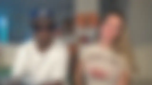 boomboomr00m's Live Sex Cam Show