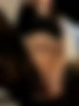 -AngelAri-'s Live Sex Cam Show