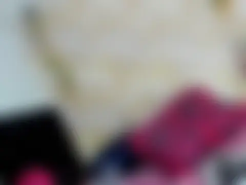 sasha_smith18's Webcam Show