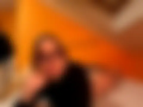 BBoglarka's Live Sex Cam Show