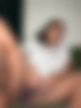 AshleyLoveee's Live Sex Cam Show