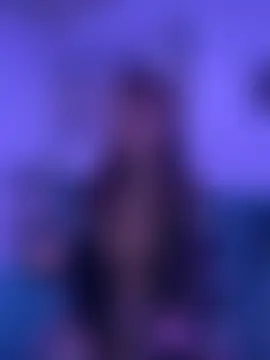 Izy_cute_'s Live Sex Cam Show