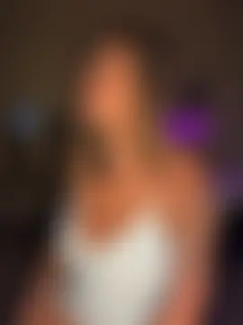 bossyroxy84's Webcam Show