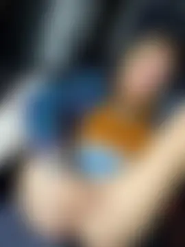 SheIsSomething's Live Sex Cam Show