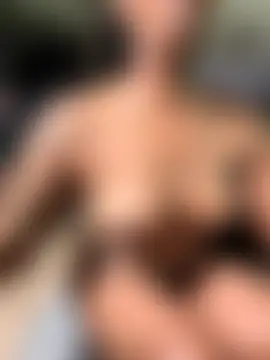 Your_Paris' Live Sex Cam Show