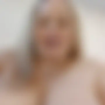 Liana_MilfHot's Live Sex Cam Show